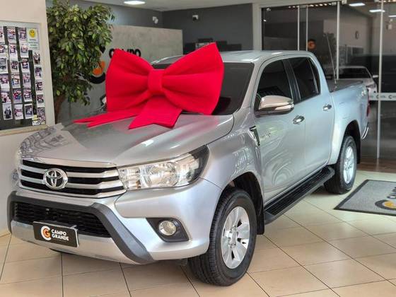 TOYOTA HILUX 2.7 SRV 4X2 CD 16V FLEX 4P AUTOMÁTICO TOYOTA HILUX 2.7 SRV 4X2 CD 16V FLEX 4P AUTOMÁTICO